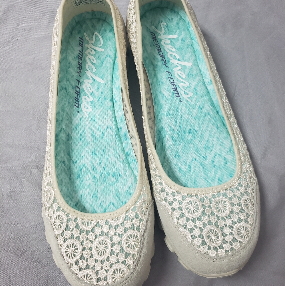 Skechers Memory Foam EZ Flex Shoes